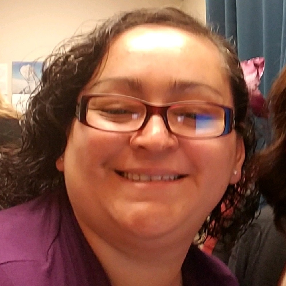 Meet your Posher, Stephanie